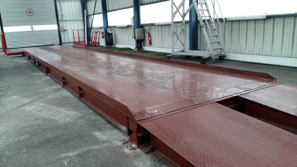 Pont bascule métallique