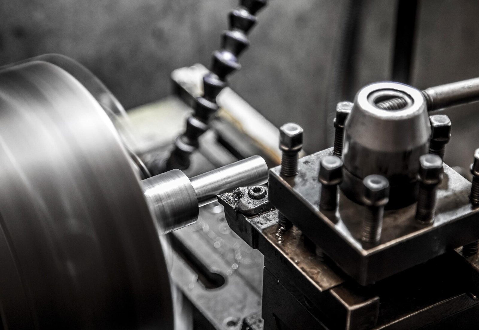 Pièce mécanique finie, fabriquée par Fabrication Mécanique Tournage Fraisage.